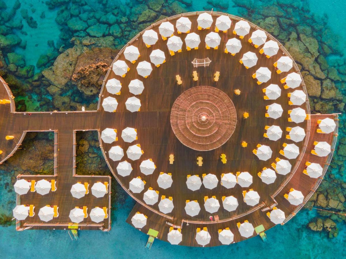 Salamis Bay Conti Resort Hotel & Casino Famagusta  Bagian luar foto Aerial view of the floating bar